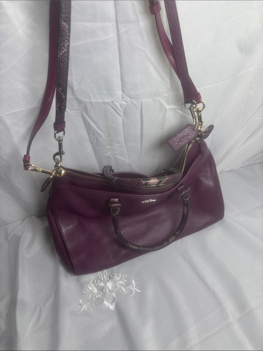 Coach Plum Leather Shoulder Bag with Snake-Trim Handles - Picture 5 of 5